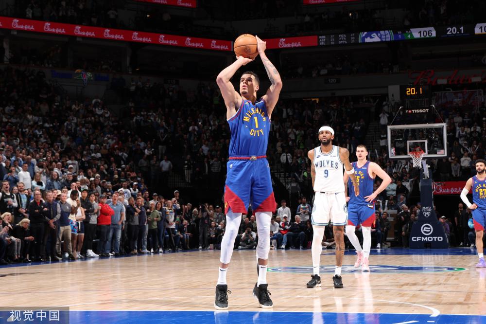 19岁的英 19岁的英